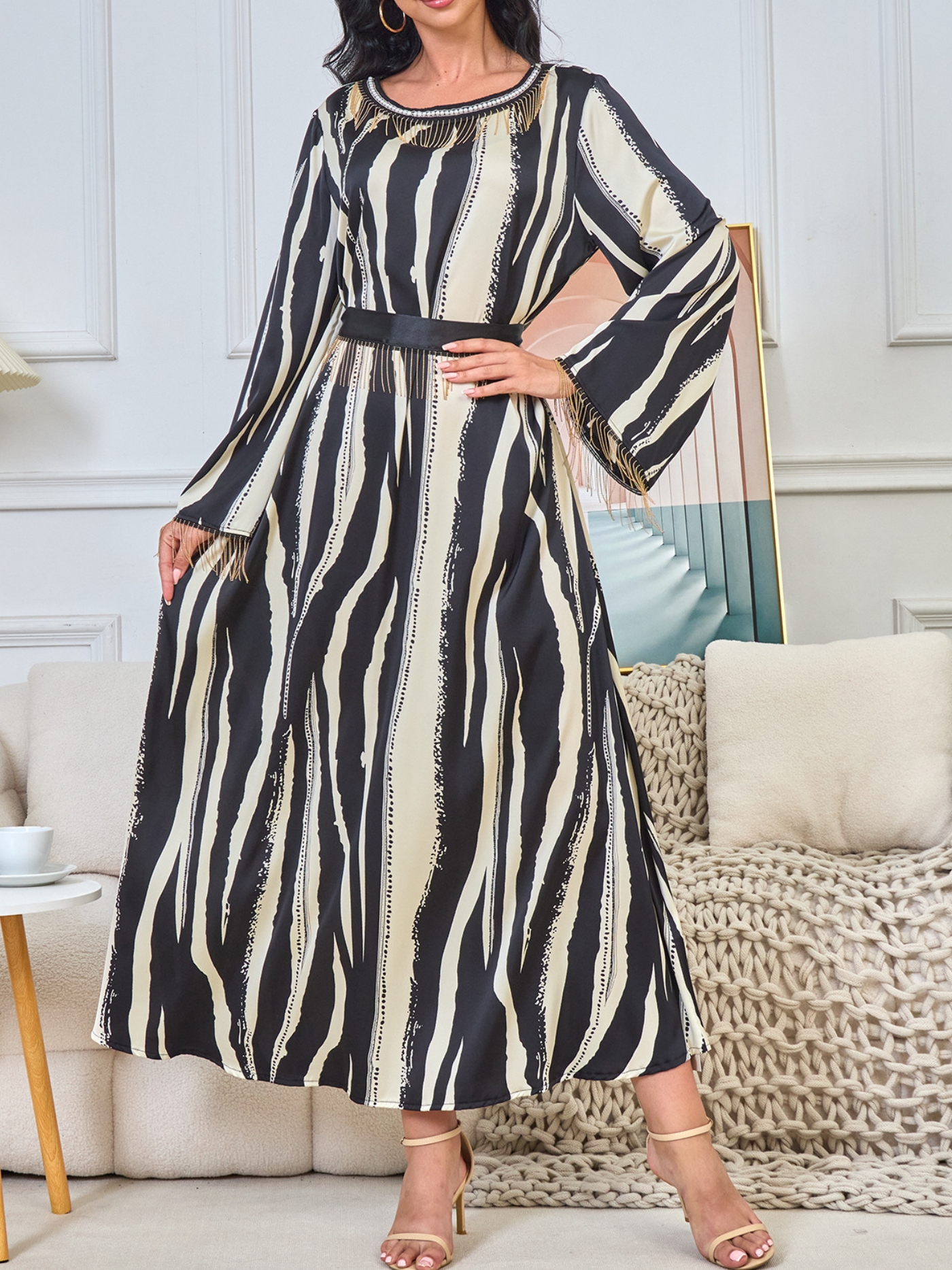 Elegant Black and White Printed Lace-up Fringed Dress | Oxredo Shop Ramadan Sale