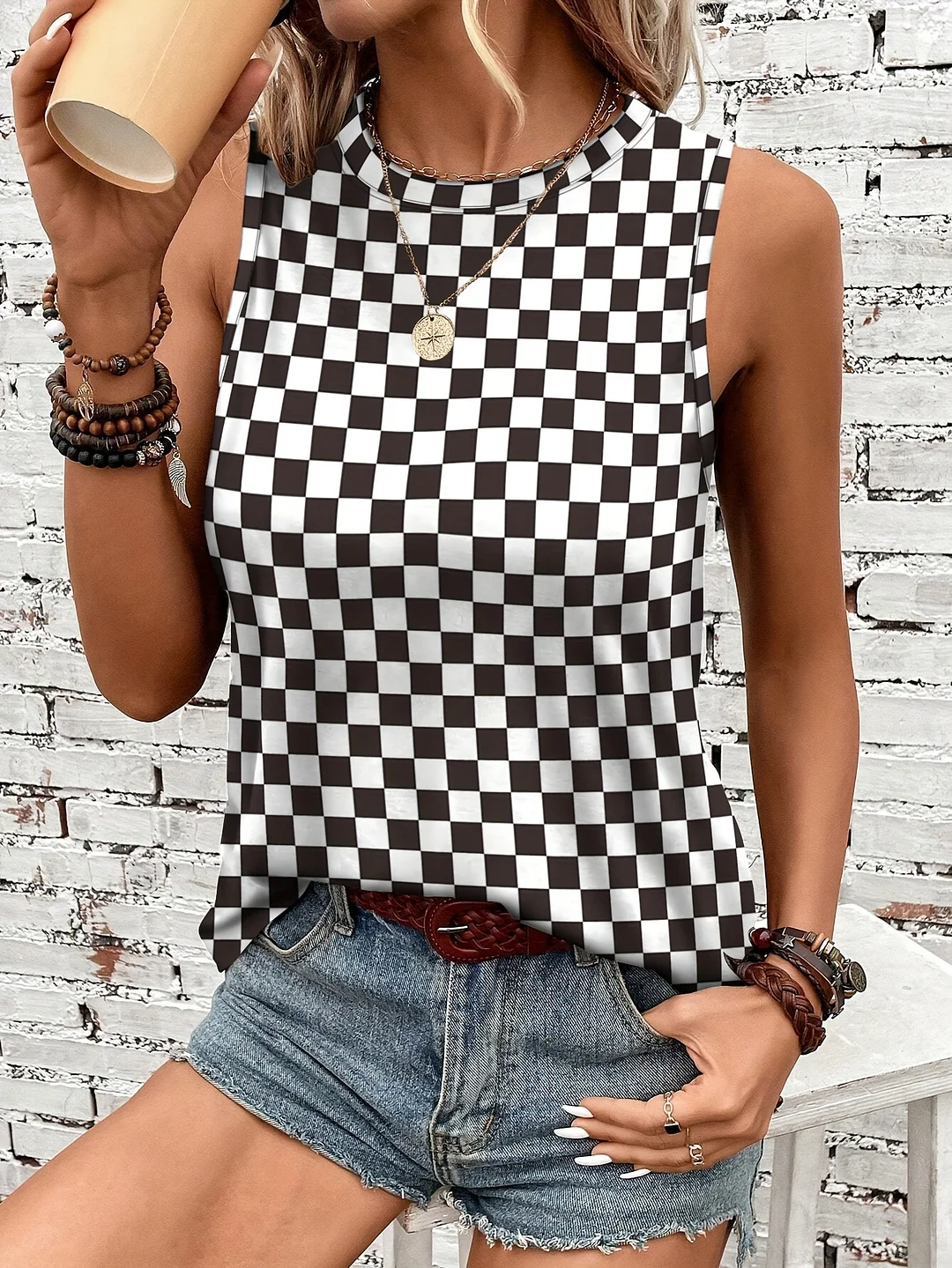 Black & White Checkered Sleeveless Tank Top | Women's Casual Round Neck Summer Top, Breathable Machine-Washable Spring/Summer Fashion, Comfortable Fit, Nontransparent Fabric | IFYHOME