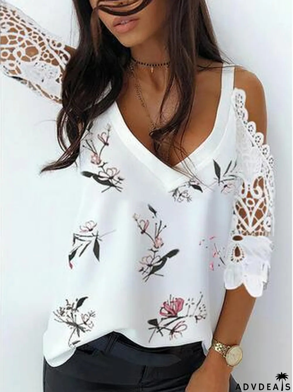 Women V-neck Cold Shoulder Floral Printed Top