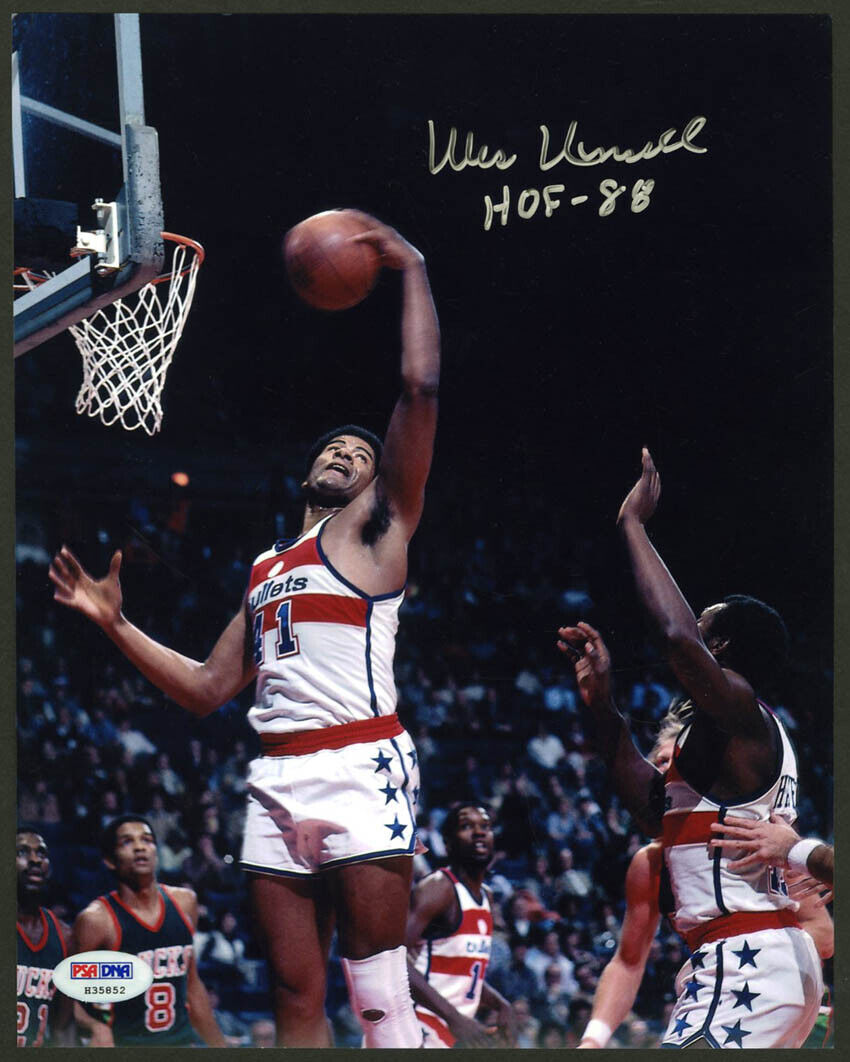 Wes Unseld SIGNED 8x10 Photo Poster painting + HOF 88 Washington Bullets PSA/DNA AUTOGRAPHED