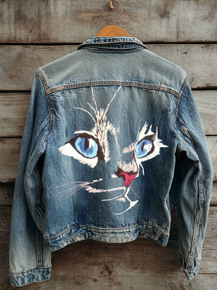 Blue-eyed Cat Embroidery Vintage Denim Jacket