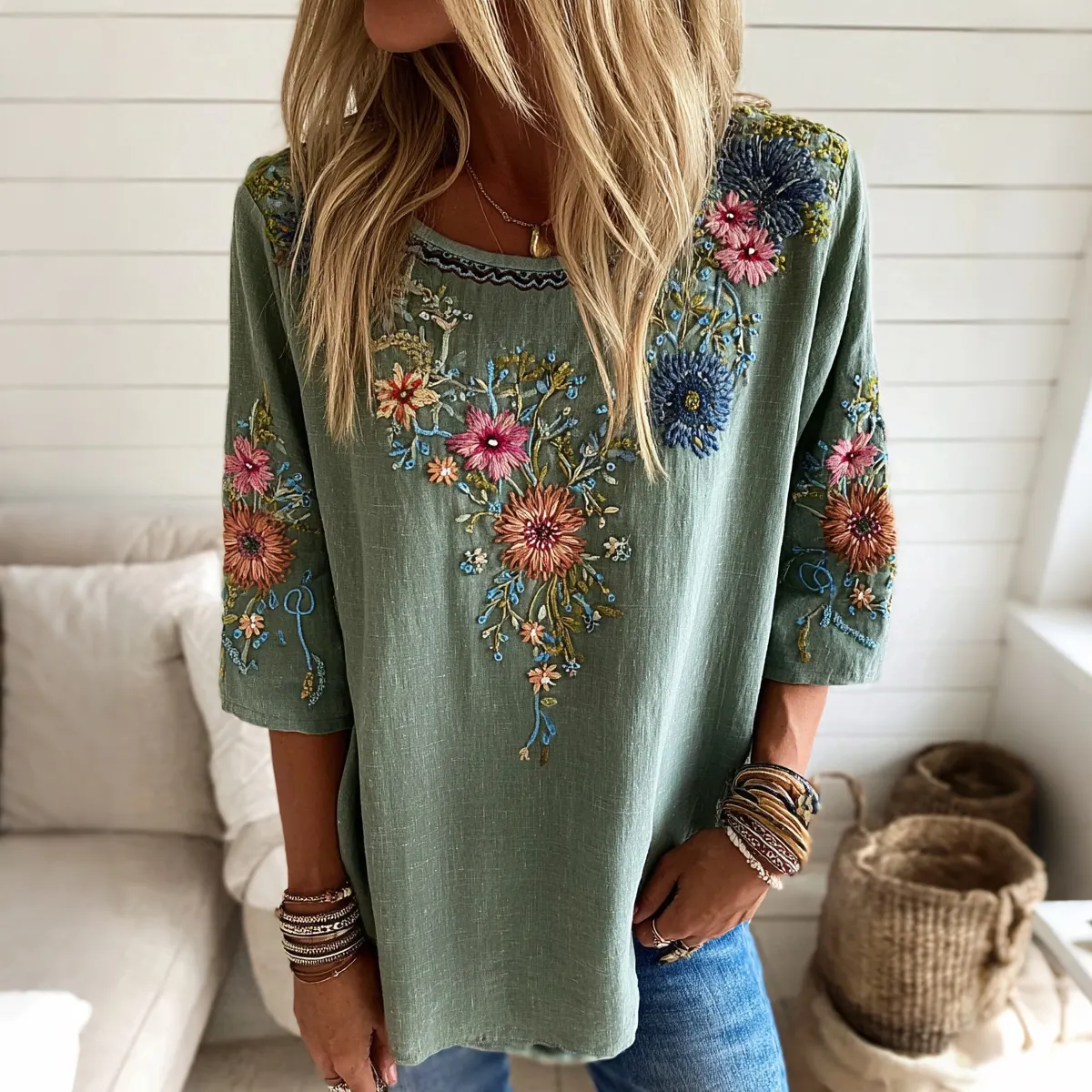 Comstylish Women's Vintage Floral Embroidery Art Pattern Crew Neck Linen Blend T-shirt