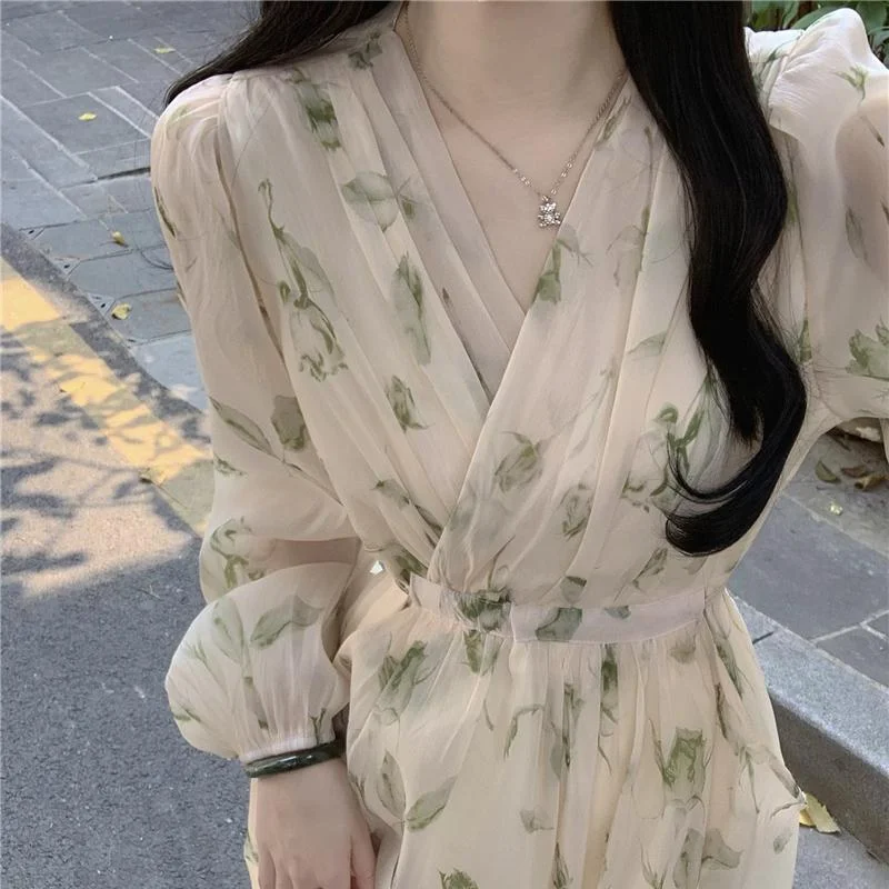 Toloer Toloer Tea Break Skirt Summer 2024 New Temperament Collar Waist Long Sleeve Small Floral Dress Woman-Outfit Ideas