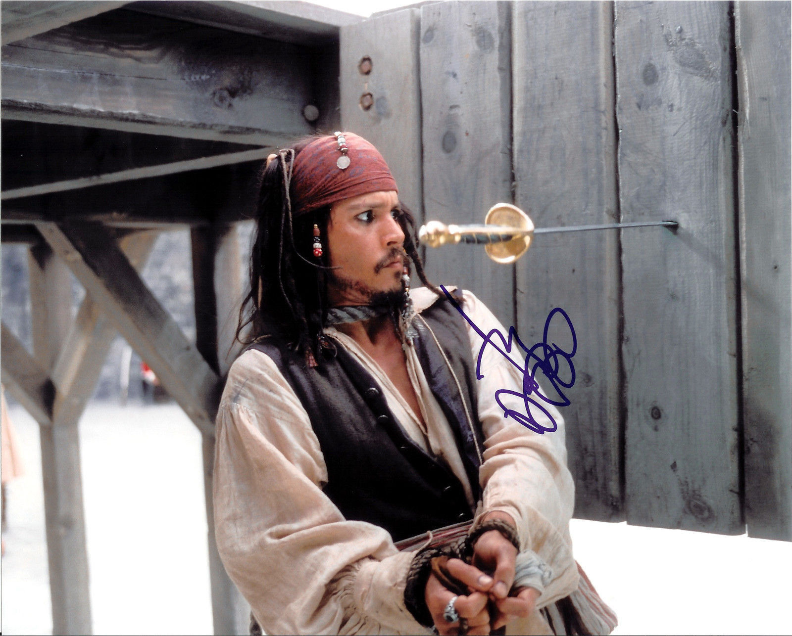 JOHNNY DEPP - PIRATES AUTOGRAPH SIGNED PP Photo Poster painting POSTER