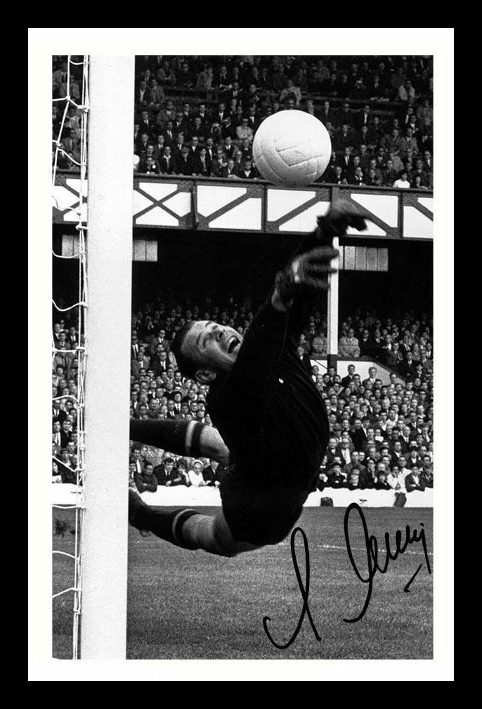 Lev Yashin - USSR Autograph Signed & Framed Photo Poster painting