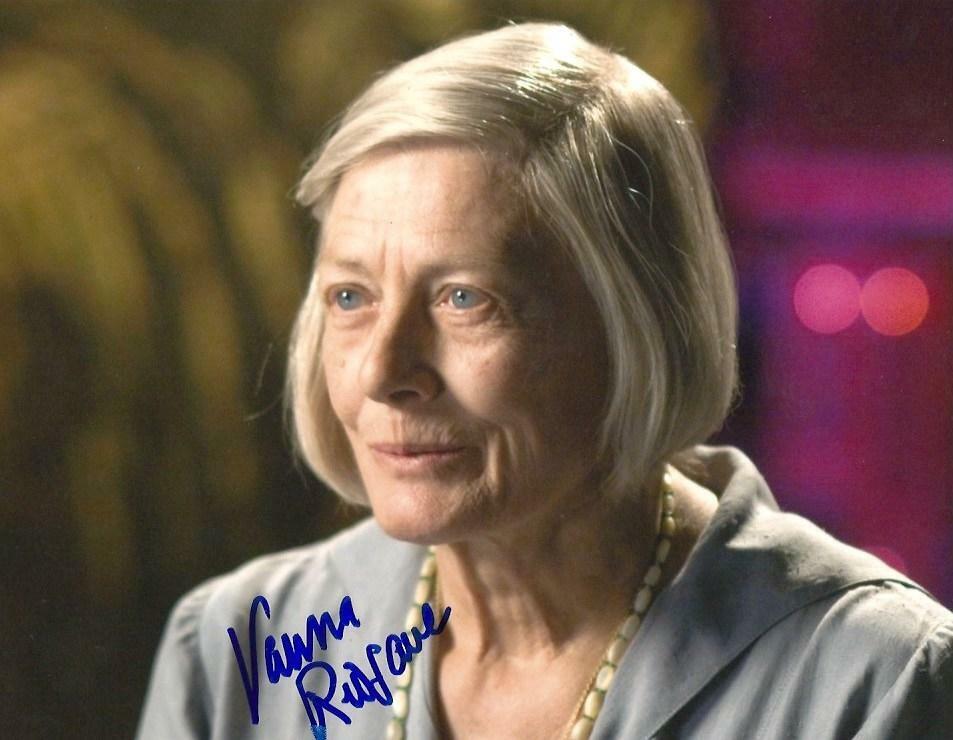 Vanessa Redgrave ACTRESS ACADEMY AWARD autograph, signed Photo Poster painting