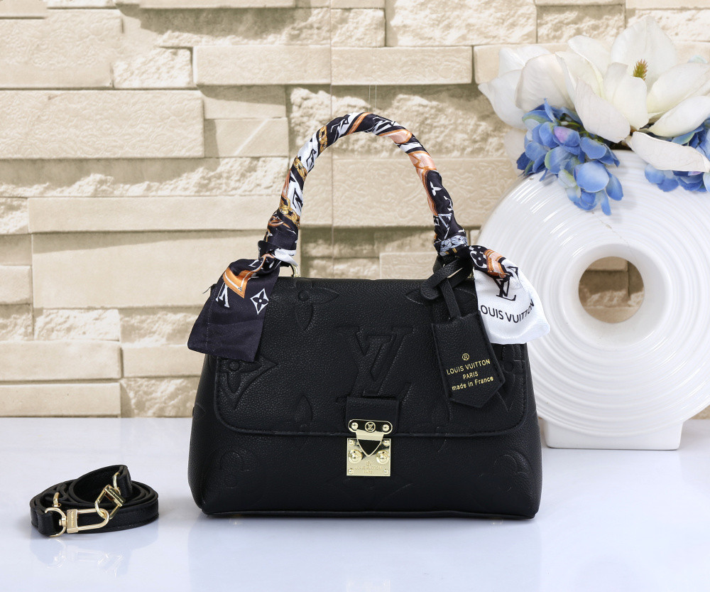 【2024 new LV models launched in UAE】 Rich ladies handbags