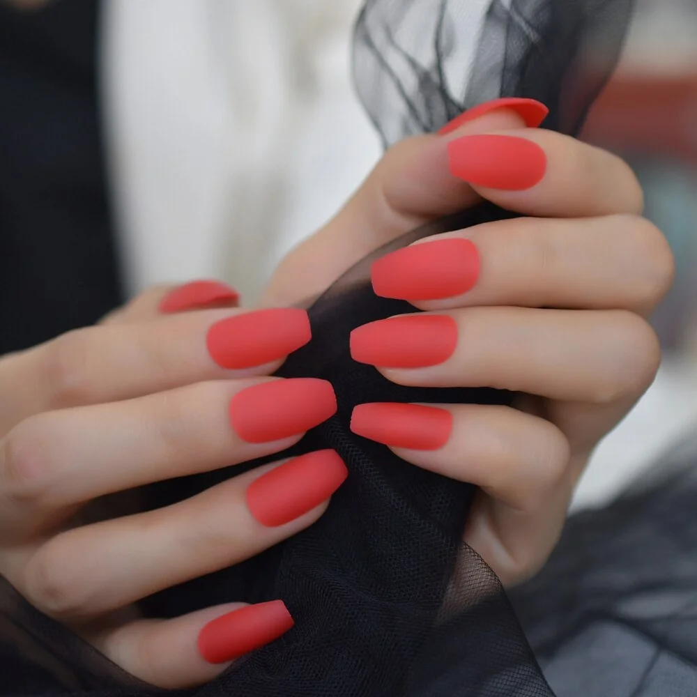 Slim Square Fake Nails Matte Rose Red with Metallic Moo Medium Size Frosted Artificial Acrylic Nail Art Tips with Glue sticker-Nail Inspo