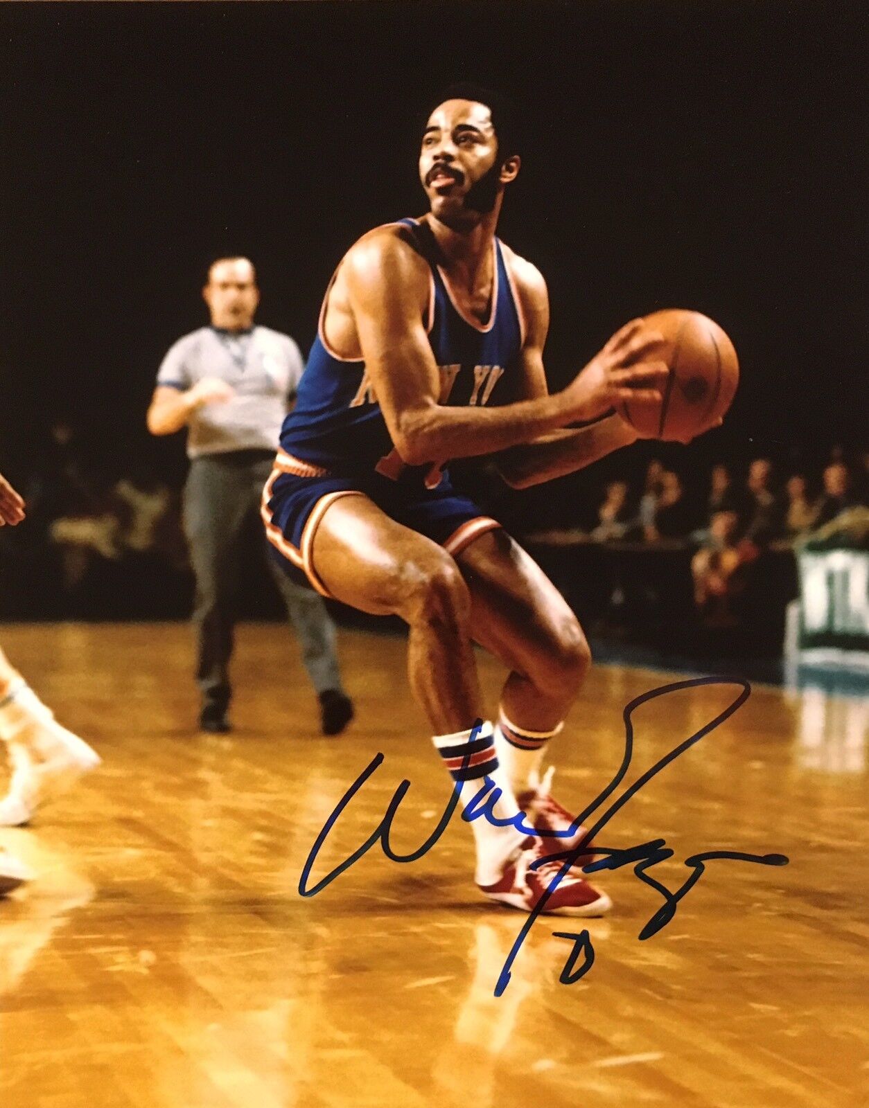 PROOF! WALT CLYDE FRAZIER Signed Autographed 8x10 Photo Poster painting New York Knicks