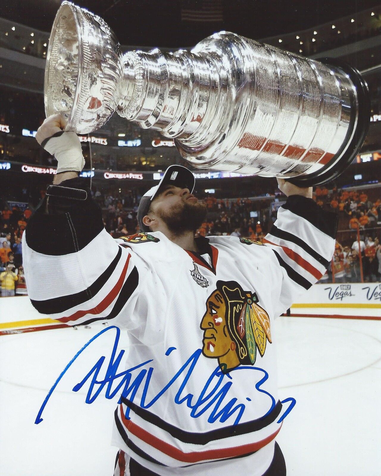 Antti Niemi Signed 8x10 Photo Poster painting Stanley Cup Chicago Blackhawks Autographed COA