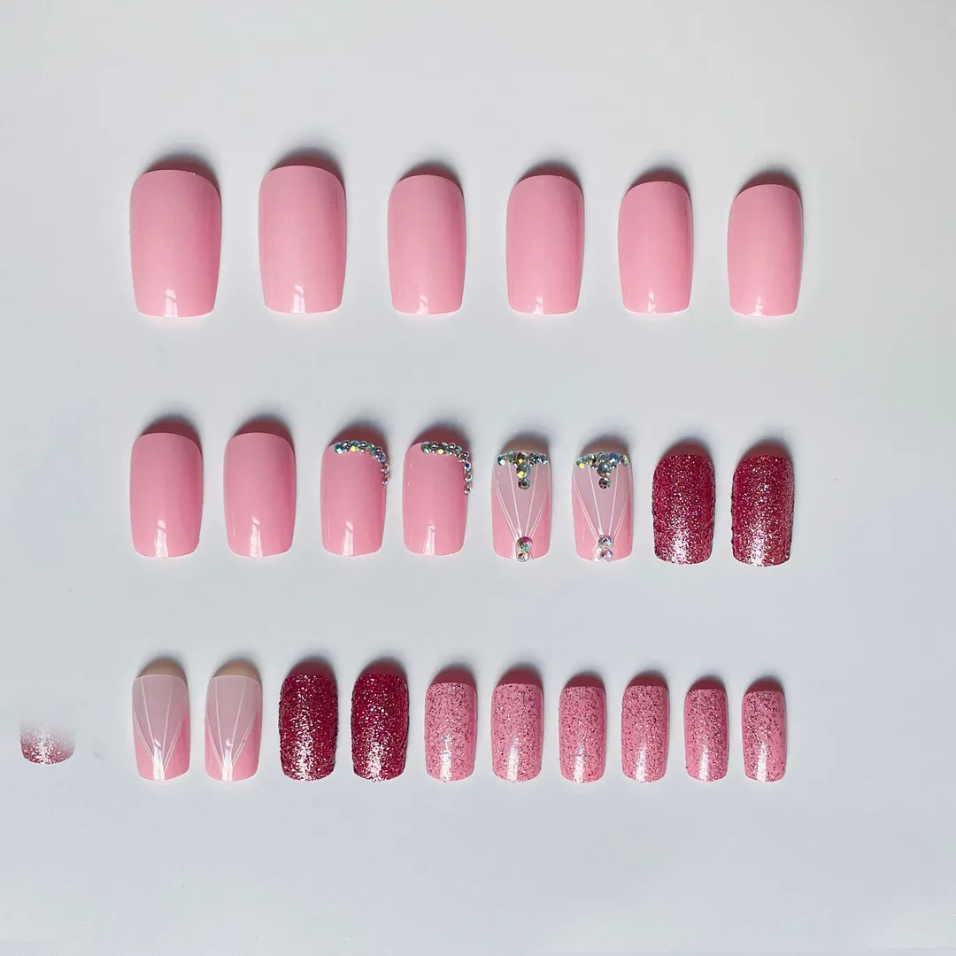 Churchf A Simple Pink Flash Powder Line Exquisite Diamond Ins Wind Nail Patch Fake Nail Patch