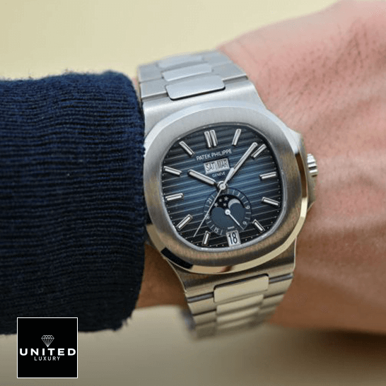 Patek Philippe Geneve Moon Steel Bracelet Replica on the man wrist