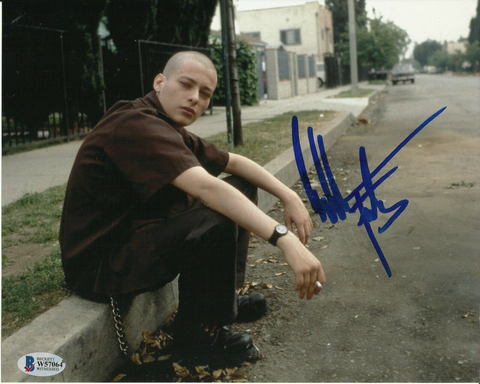 EDWARD FURLONG SIGNED AMERICAN HISTORY X Photo Poster painting UACC REG 242 BECKETTS