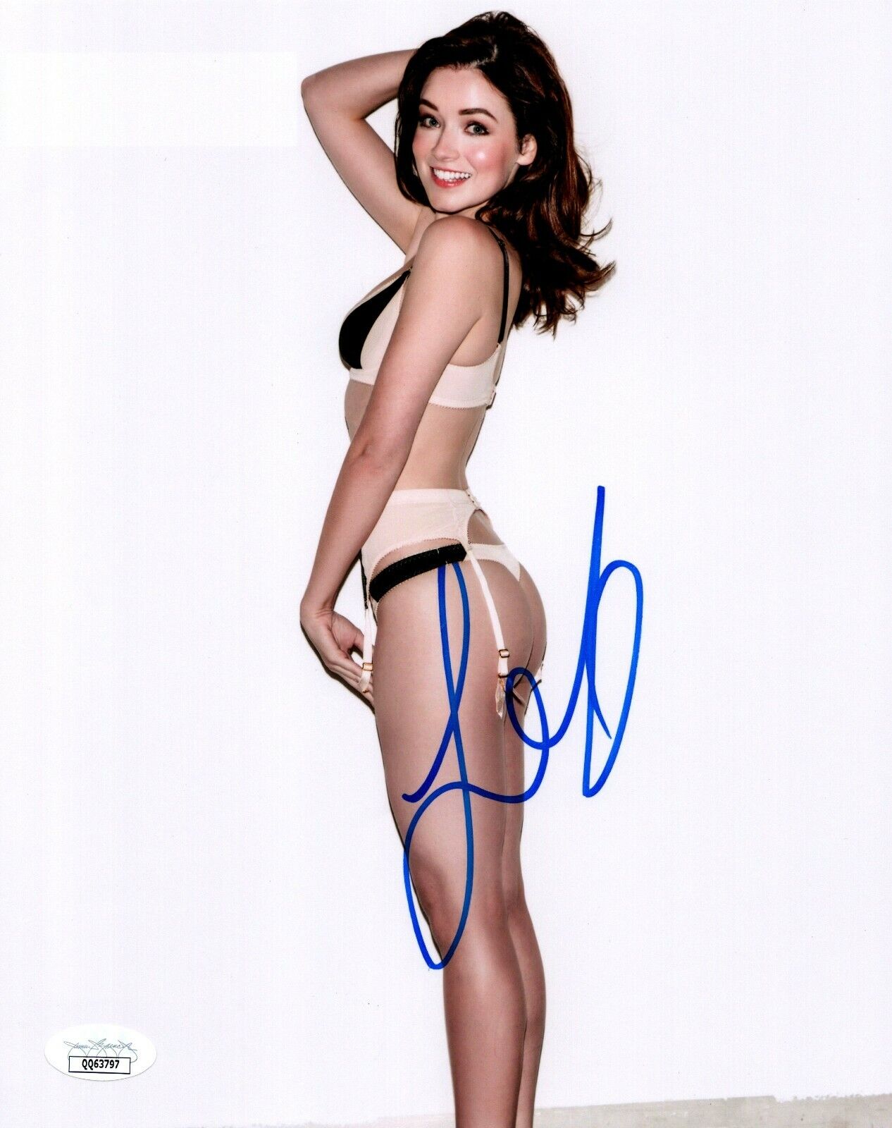 ~~ SARAH BOLGER Authentic Hand-Signed SEXY - Mayans MC