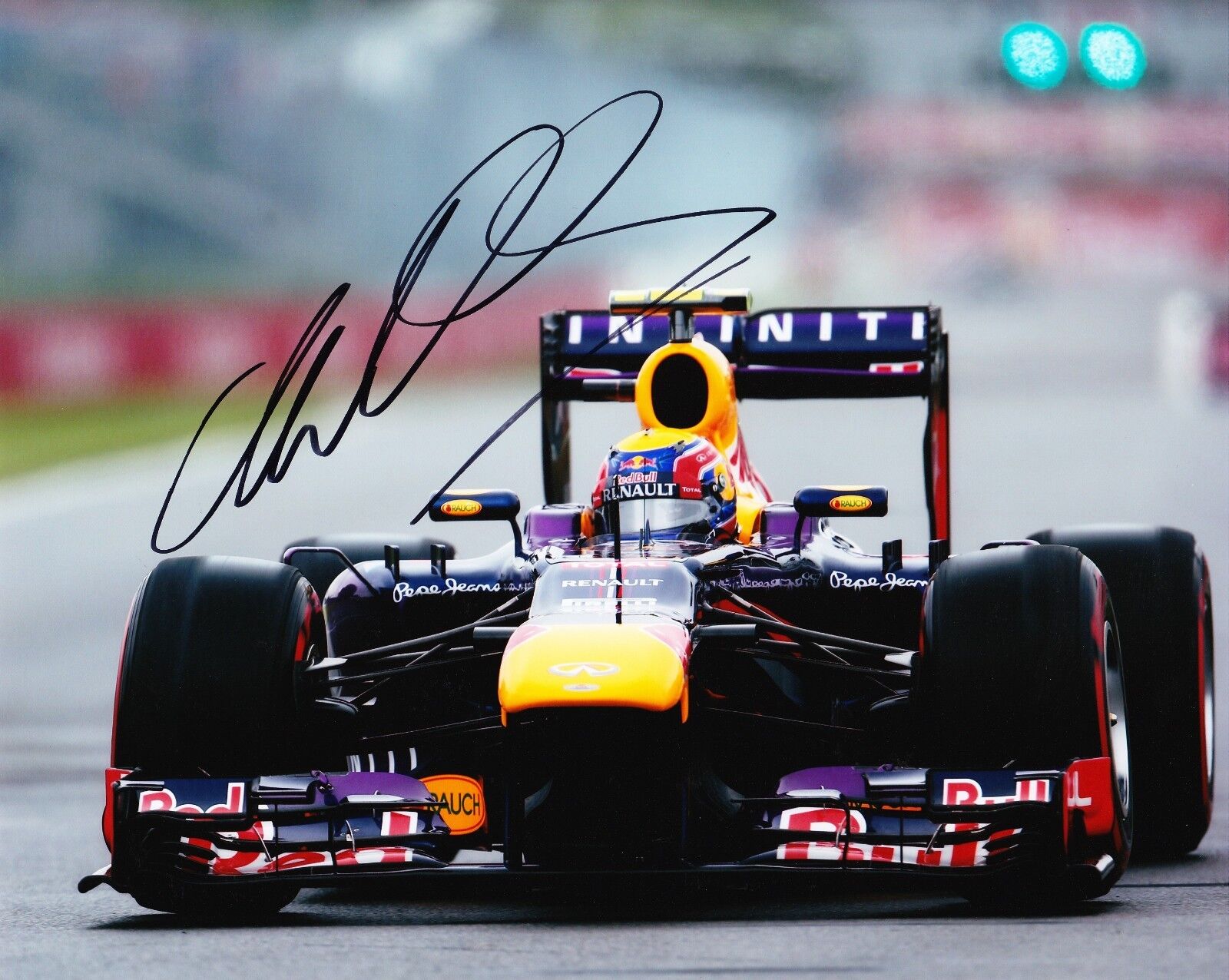 Mark Webber Signed 10X8 Photo Poster painting FORMULA 1 RACING REDBULL AFTAL COA (3503)