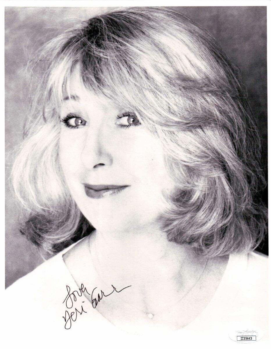 Teri Garr Signed Autographed 8X10 Photo Poster painting Vintage Head Shot JSA II35443