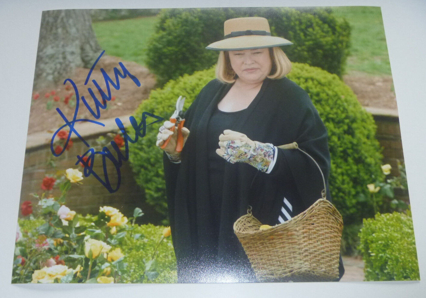 Kathy Bates Authentic Signed 8x10 Photo Poster painting Autographed, Actress