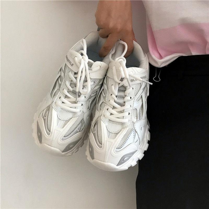 Brand Design Chunky Sneakers Women 2021 Breathable Sport Shoes Plus Size Ladies Trainers Black Casual Shoes Women's Sneakers