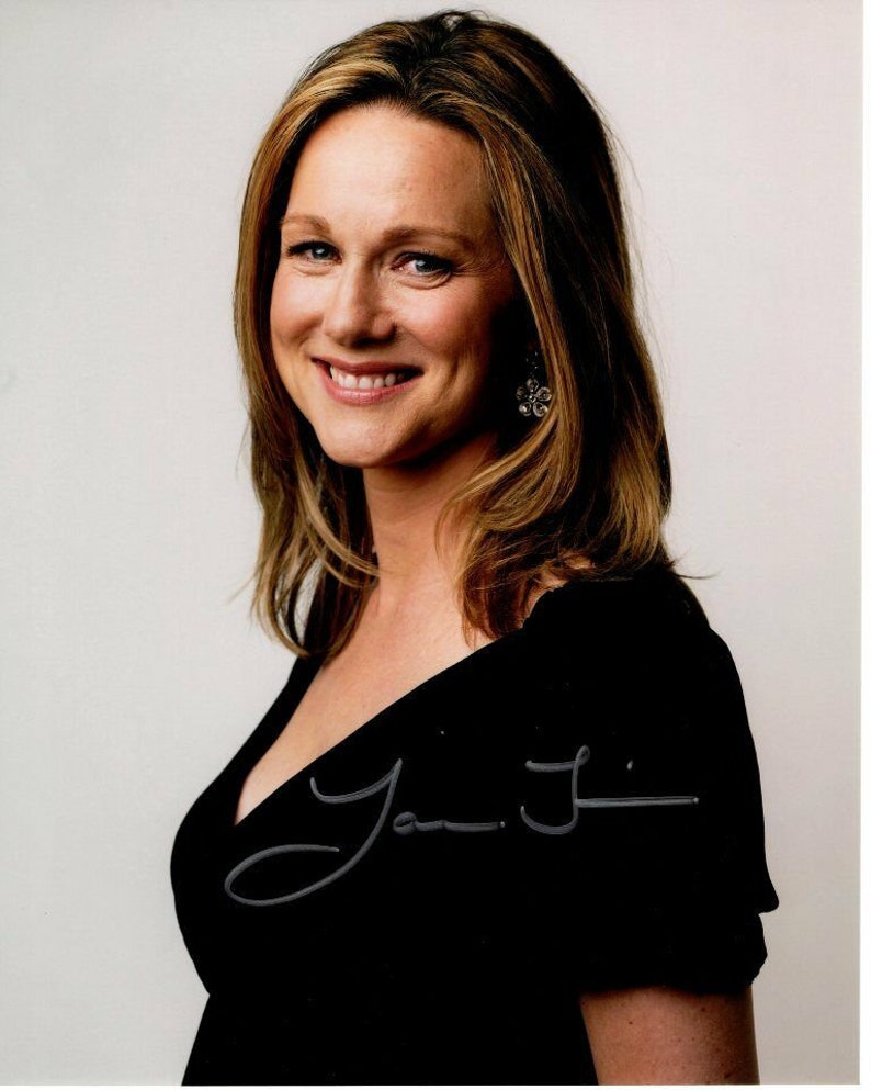 Laura linney signed autographed Photo Poster painting