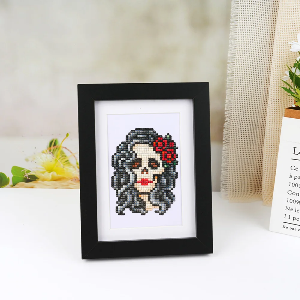 16pcs Demon DIY Mini Partial Round Diamond Painting Set Desktop Decor No Frame(12*17cm)