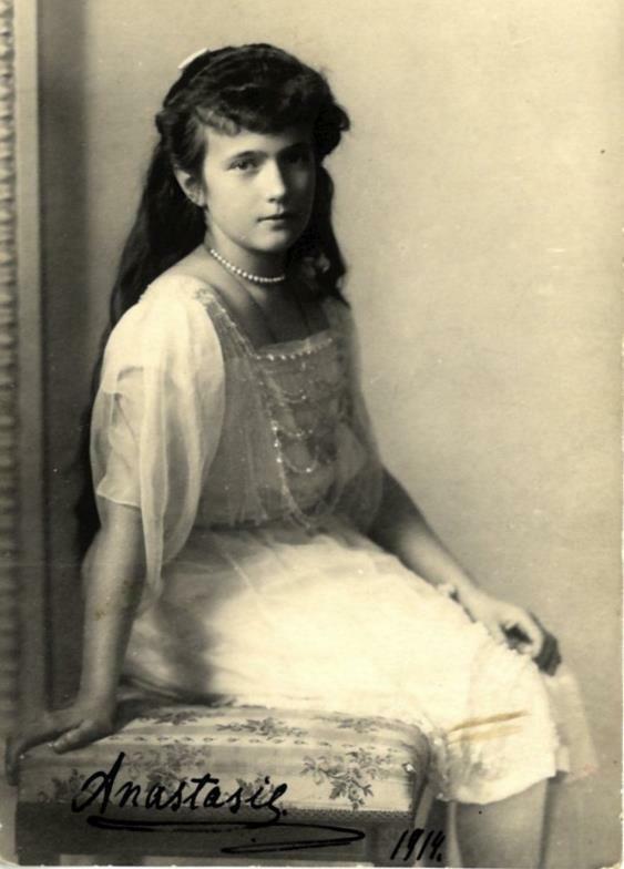 Grand Duchess ANASTASIA NIKOLAEVNA Signed Photo Poster paintinggraph - Russian Royalty preprint