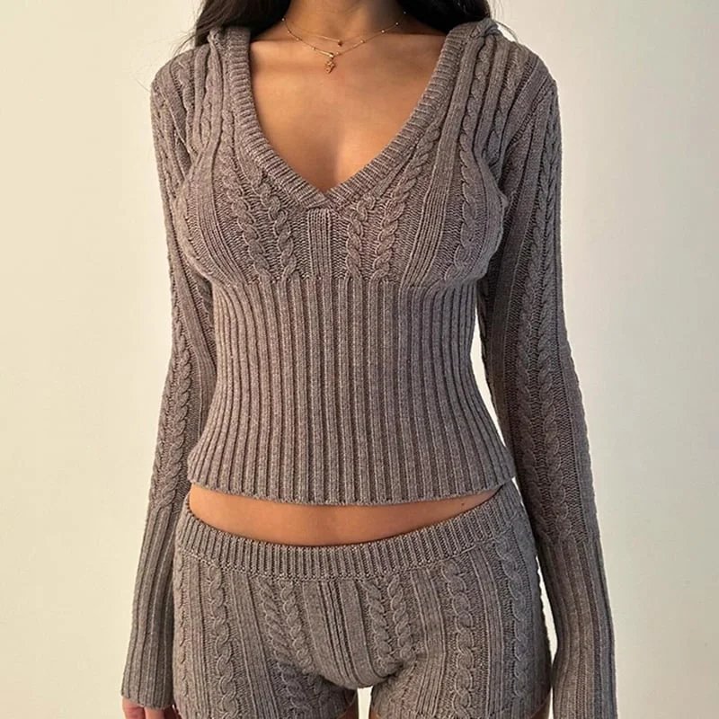 Cable Cloud Knit Sweater