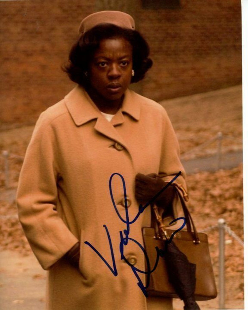 Viola davis signed autographed the help aibileen clark Photo Poster painting