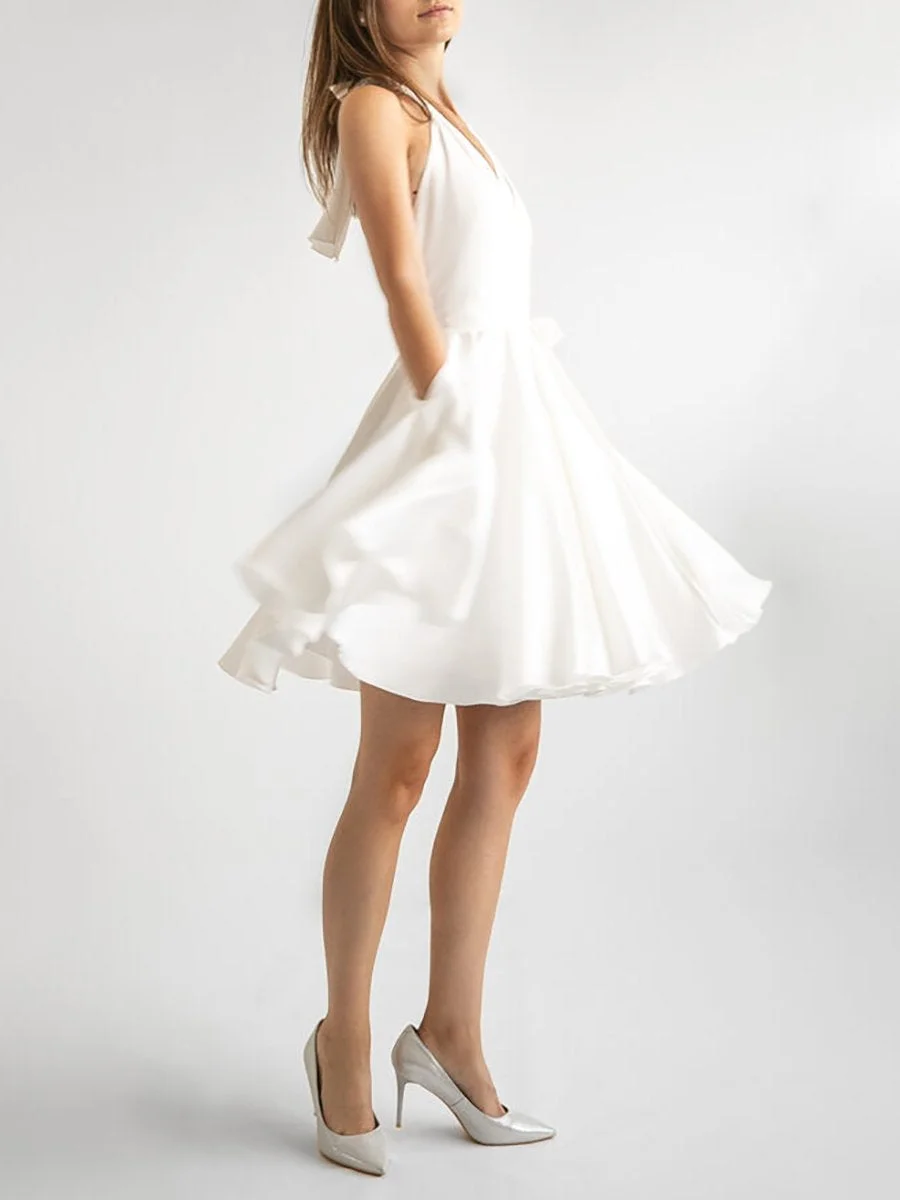 Solid halterneck backless mini dress