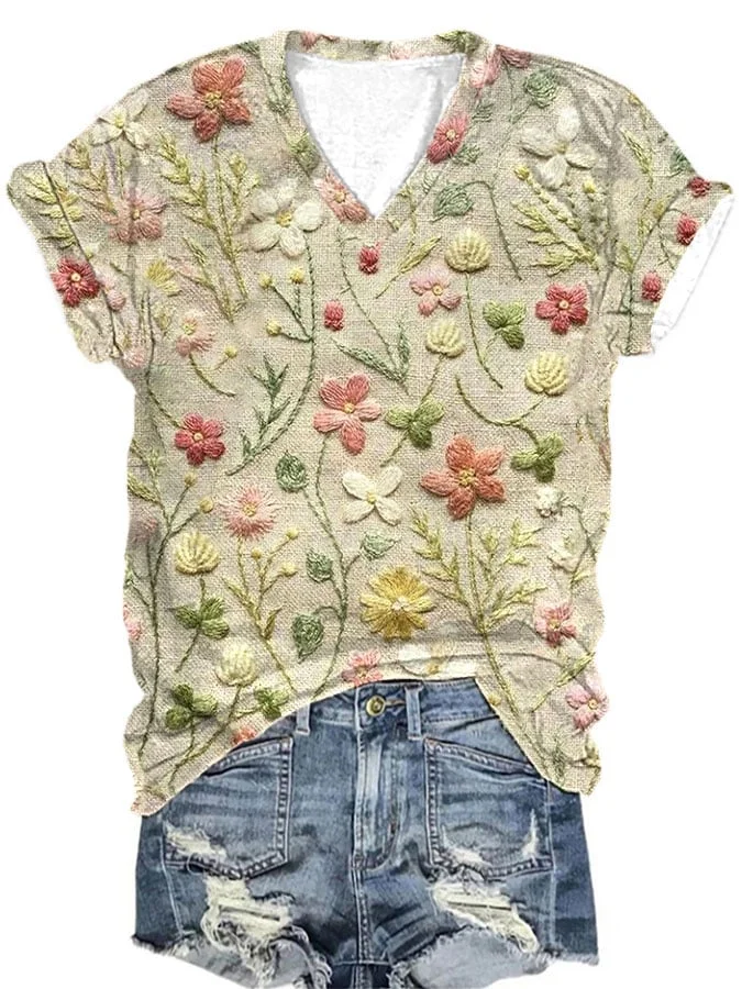 Women's Floral Embroidery Pattern Art Print T-Shirt