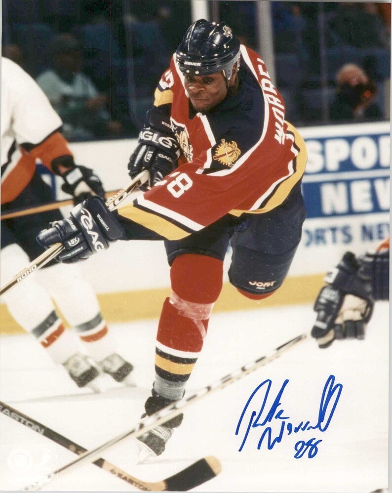 Peter Worrell Signed Autographed Glossy 8x10 Photo Poster painting - Florida Panthers