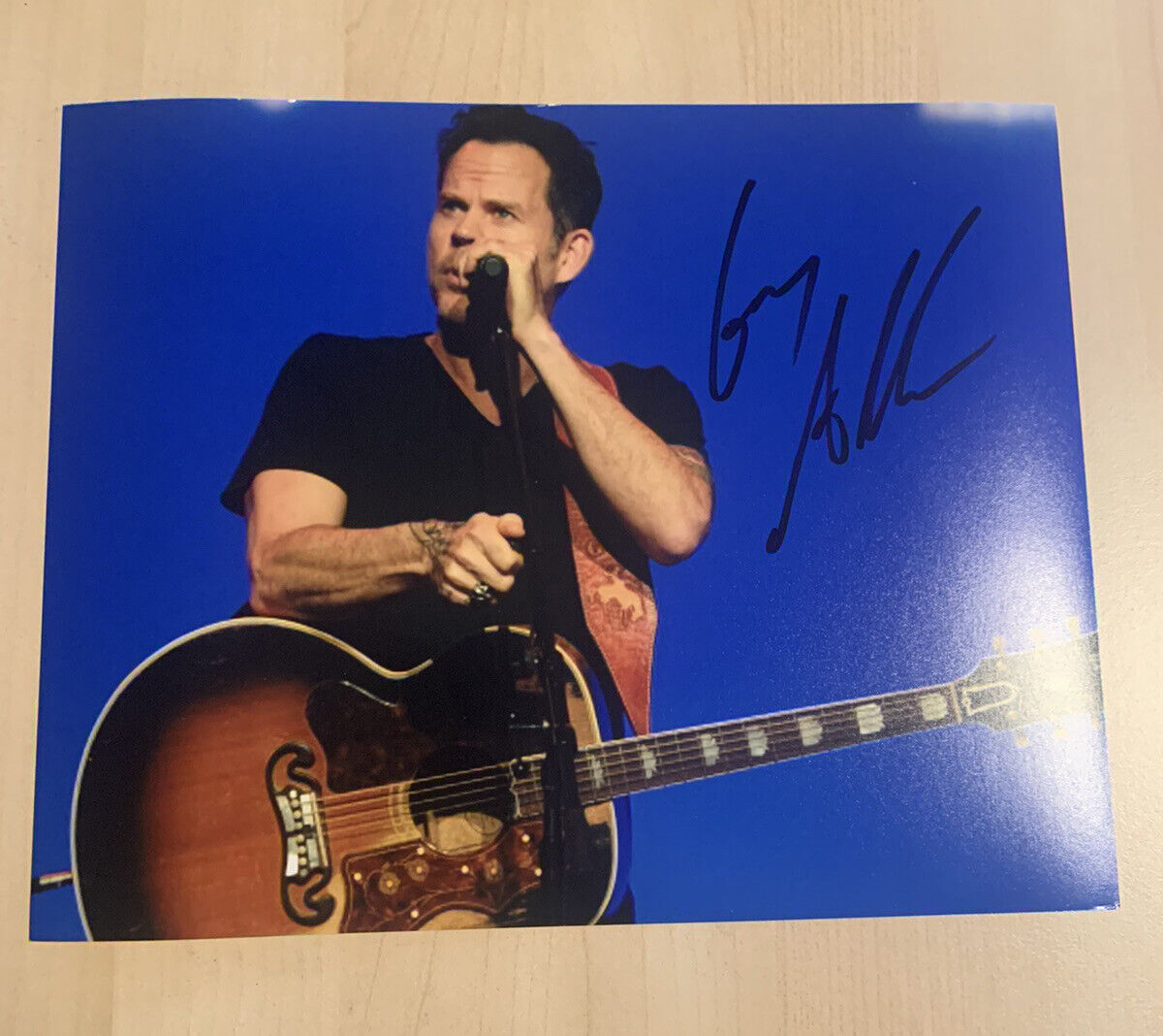 GARY ALLAN HAND SIGNED 8x10 Photo Poster painting COUNTRY MUSIC STAR LEGEND AUTOGRAPHED COA