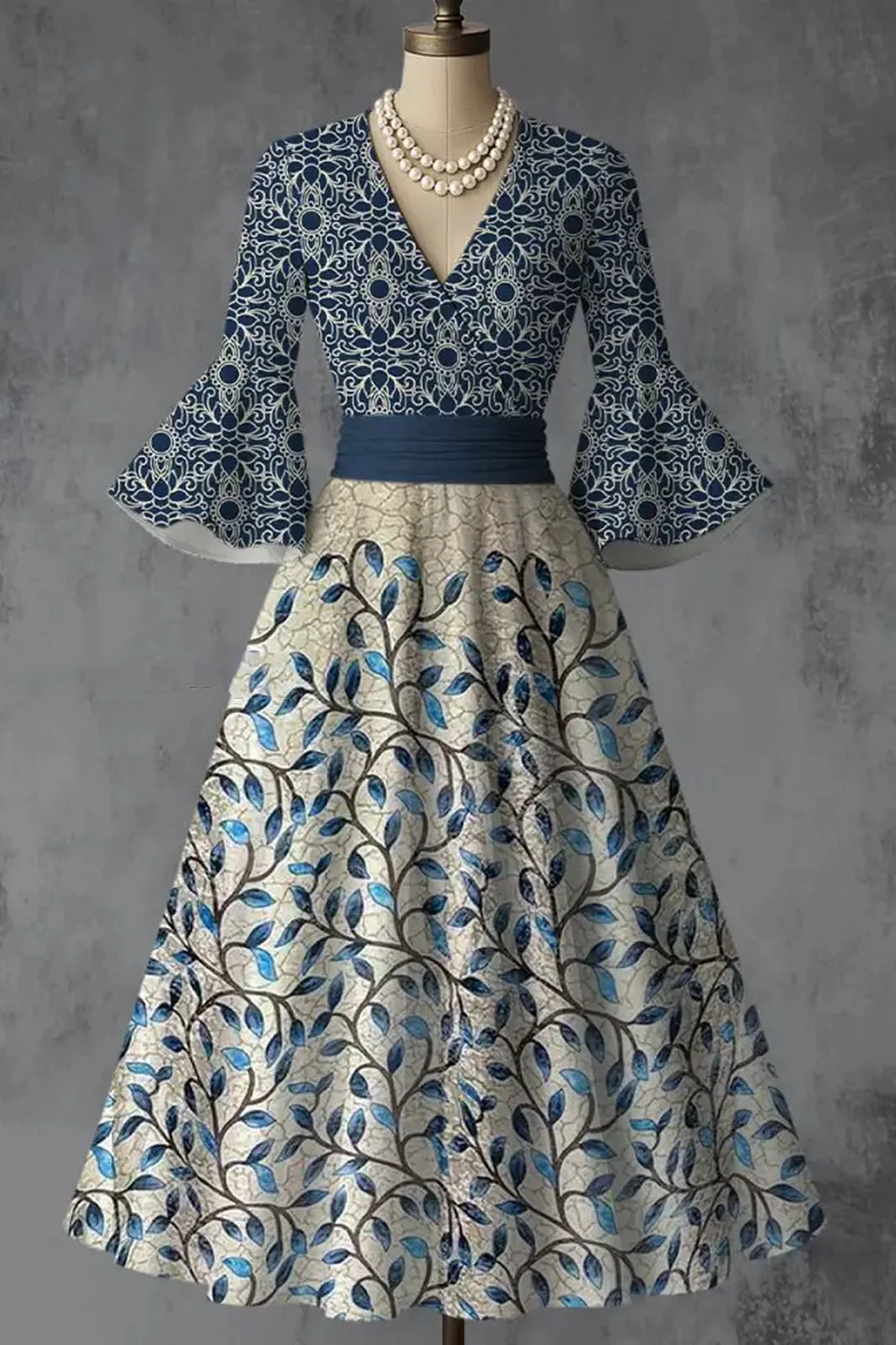 Retro Floral Art Print V-Neck Flare Sleeve Vintage Elegant Dress