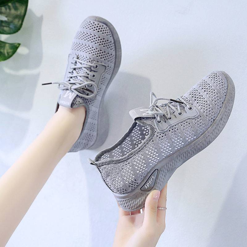 canvas sneakers for wide feet