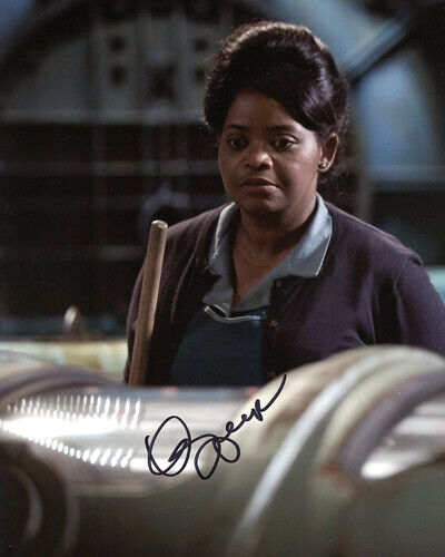 Octavia Spencer signed autograph Photo Poster painting 8x10 in COA in Person the shape of water