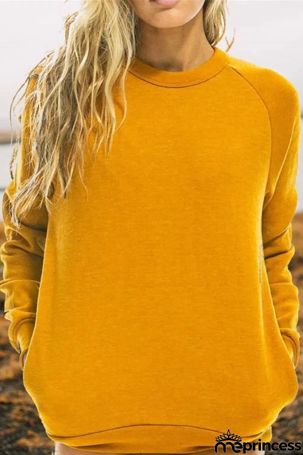 Round Neck Back Multicolor Sweatshirt