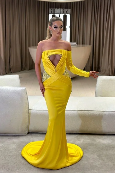 Daisda Sexy Cutout Yellow Mermaid Long Prom Dress with Beadings 