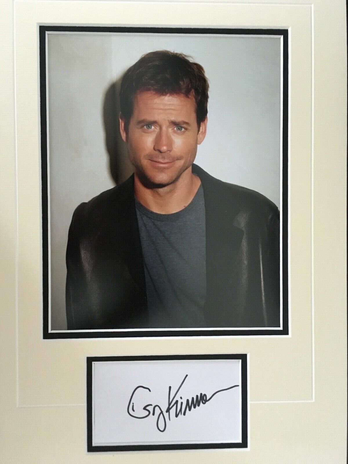 GREG KINNEAR - POPULAR AMERICAN ACTOR - SIGNED COLOUR Photo Poster painting DISPLAY