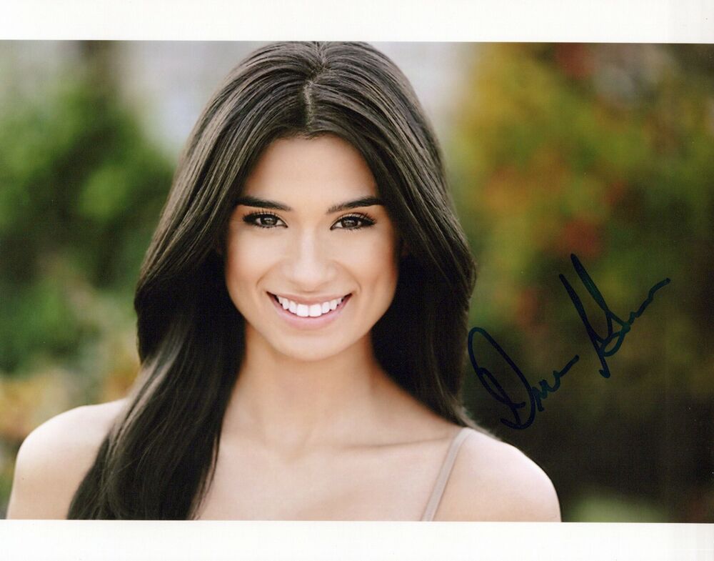 Diane Guerrero glamour shot autographed Photo Poster painting signed 8x10 #4