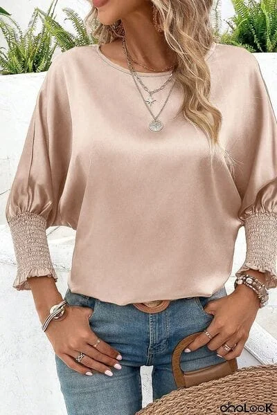 Round Neck Batwing Sleeve Blouse