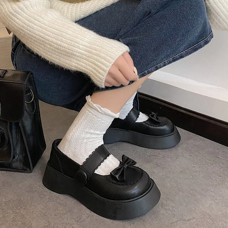 Japanese Style Bowknot Lolita Shoes Woman Patent Leather Chunky Mary Jane Women Pumps Thick Bottom Black Platform Shoes