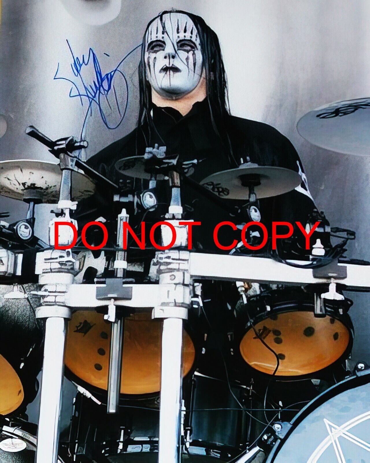 Joey Jordison - Autographed Signed 8 x10 Photo Poster painting (Slipknot Drummer) Reprint