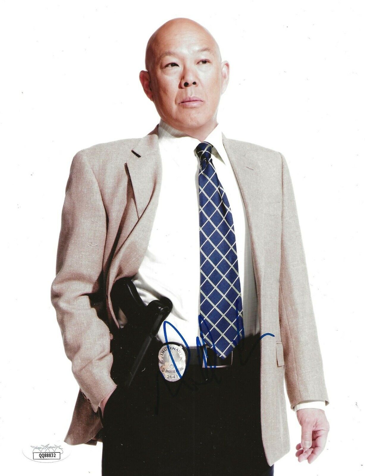 Michael Paul Chan Major Crimes The Closer signed 8x10 Photo Poster painting Michael Tao JSA