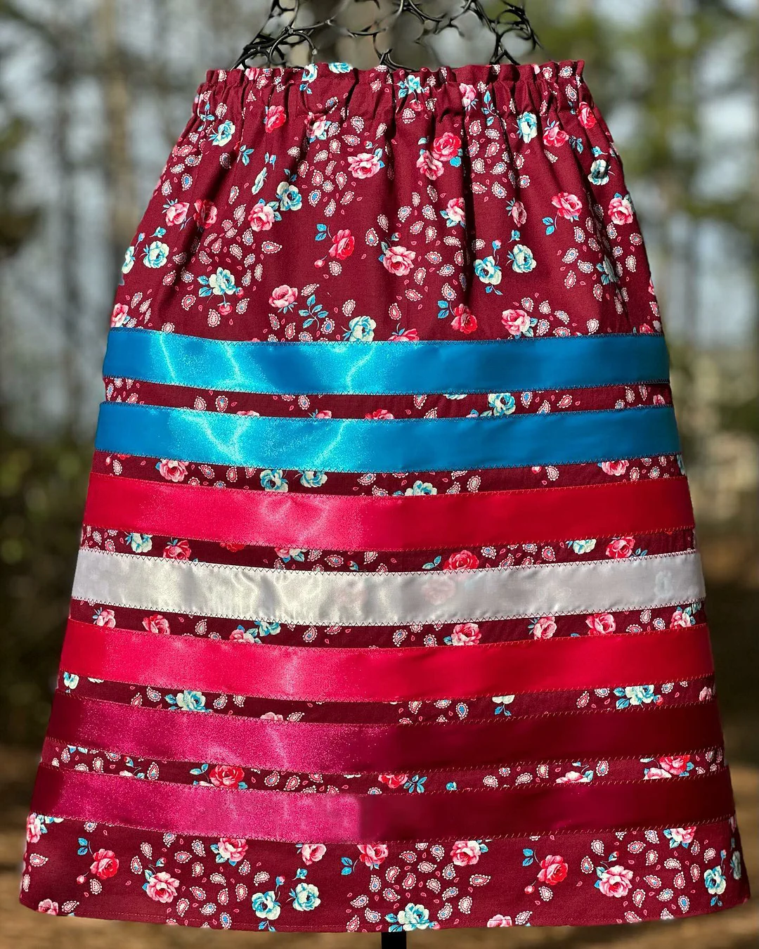 LARGE COTTON HANDMADE  NATIVE  SKIRT  75cc