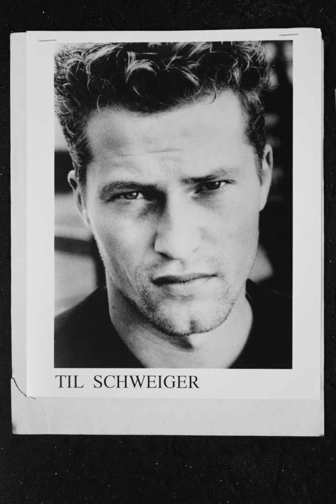 Til Schweiger - 8x10 Headshot Photo Poster painting w/ Resume - Inglorious Basterds