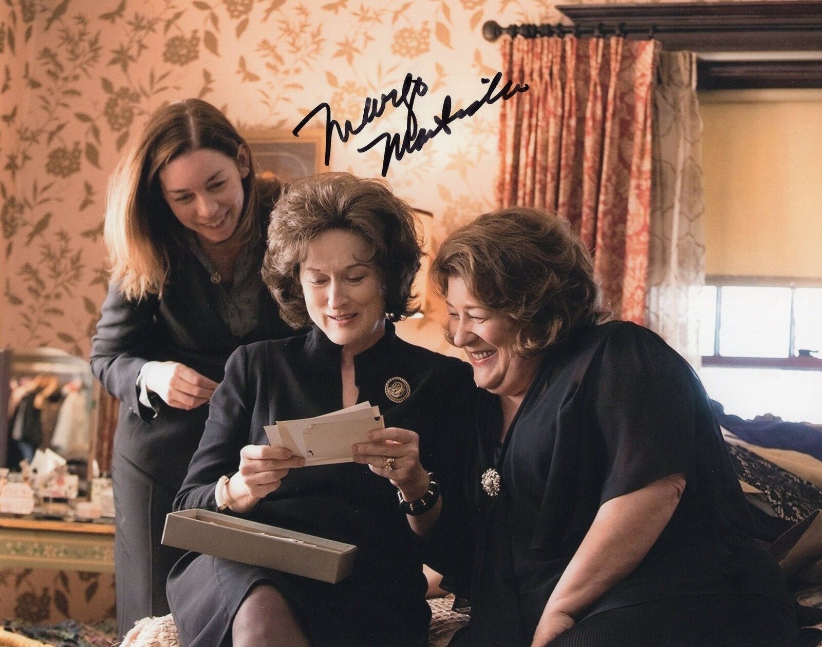 Margo Martindale signed 8x10 Photo Poster paintinggraph w/COA The Good Wife Star The Millers #1