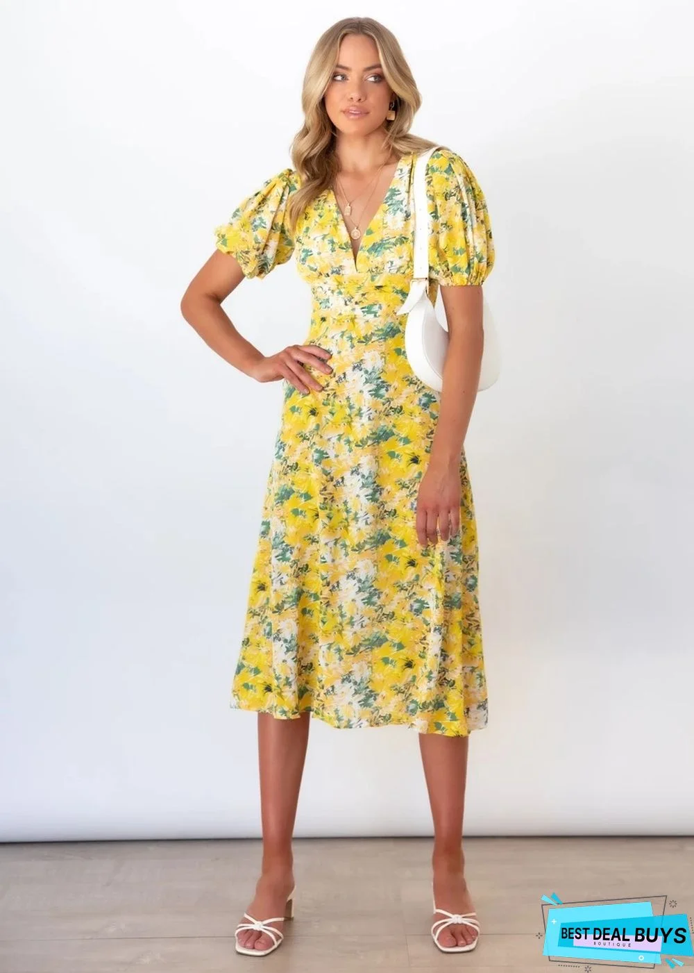 V-neck Short Sleeve Printed Holiday Dress