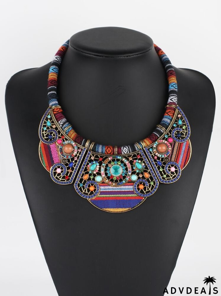 Rhinestone Decor Exaggerated Design Necklace