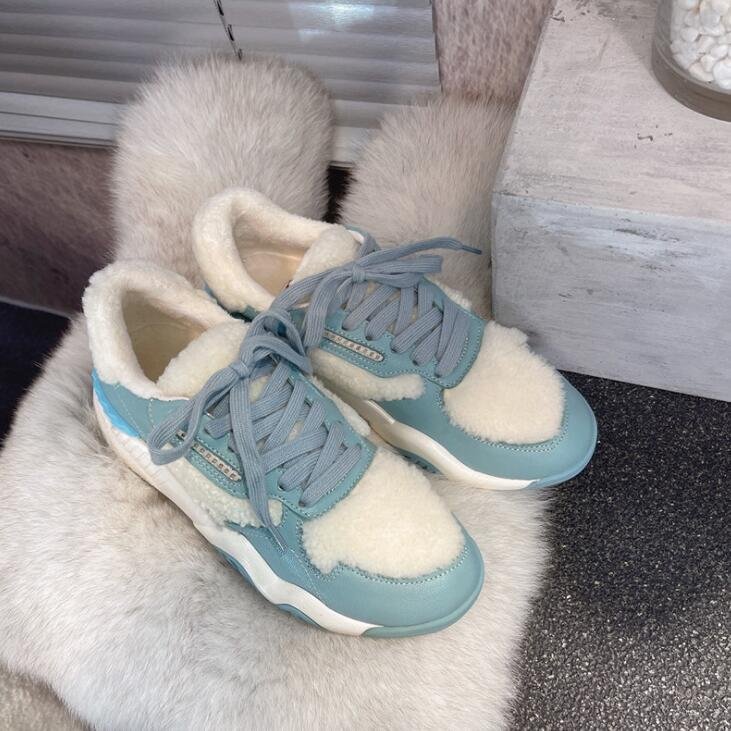 Lambswool Keep Warm Female Snow Boots 2021 Winter New Wool Inside Thicken Fur Shoes Women's Platform Sneaker Chunky Fur Shoes