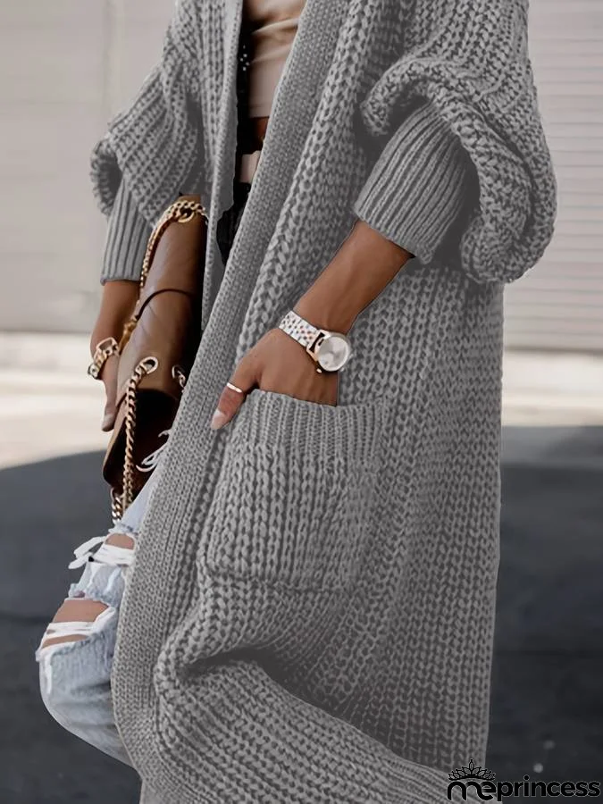 Fashionable and Minimalist winter Cardigan