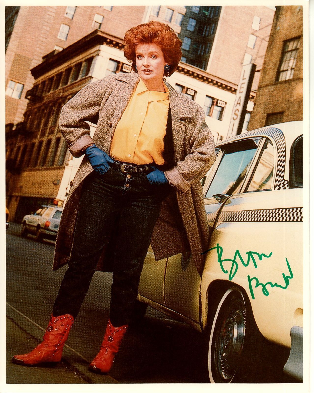 BLAIR BROWN signed YOUNG COLOR CLOSEUP 8x10 uacc rd coa COAT CAUGHT IN TAXI DOOR